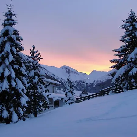 Jakob, شقة تكس